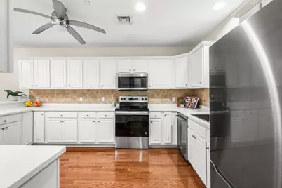 974 Main St #30, Wakefield, MA 01880 - Photo 1