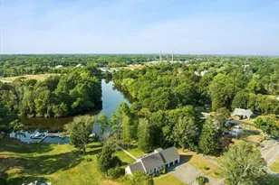 513 Berkley St, Berkley, MA 02779 - Photo 1