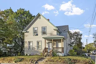 284 Mechanic St, Leominster, MA 01453 - Photo 1