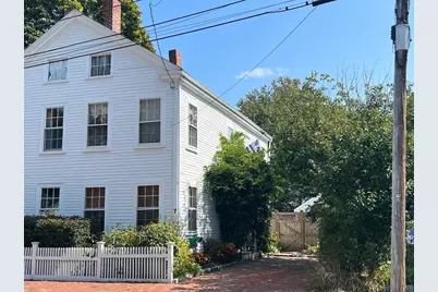 7 Parsons Street, Newburyport, MA 01950 - Photo 1