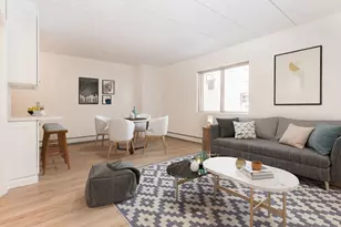 761 E 6th St, Boston, MA 02127 - Photo 1