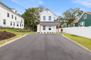 29 Elm St, Webster, MA 01570 - Photo 1