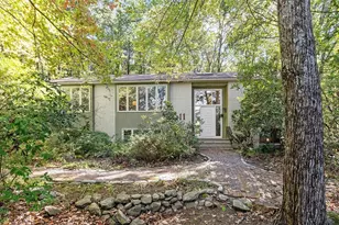 11 Horseshoe Dr, Acton, MA 01720 - Photo 1