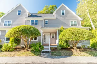 12 Maple Ridge Dr #12, Burlington, MA 01803 - Photo 1