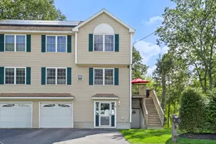 28 Riverview, Methuen, MA 01844 - Photo 1
