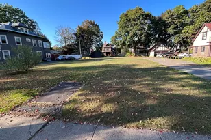 68 Fairfield Ave, Holyoke, MA 01040 - Photo 1