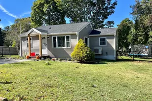 35 Lancaster Ave, Plymouth, MA 02360 - Photo 1