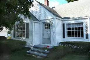 8 Grandview Avenue, Webster, MA 01570 - Photo 1