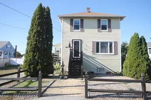 105 Warfield Ave, Hull, MA 02045 - Photo 1