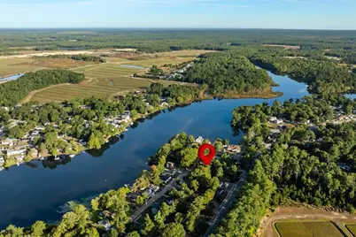 25 Lakeview Dr, Wareham, MA 02538 - Photo 1