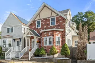 9 Marshall St, Winthrop, MA 02152 - Photo 1