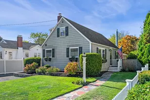 43 Ocean Ave, Marblehead, MA 01945 - Photo 1