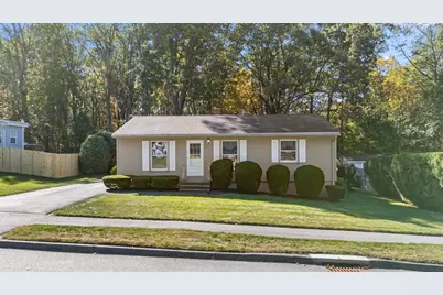 6 Hingham Rd, Worcester, MA 01606 - Photo 1