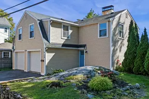 24 Russell St, Marblehead, MA 01945 - Photo 1