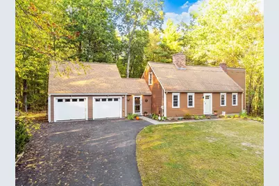 8 Country Road, Lunenburg, MA 01462 - Photo 1