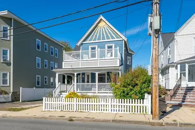 32 Pearl Ave, Winthrop, MA 02152 - Photo 1