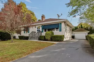 362 Prescott St, New Bedford, MA 02745 - Photo 1