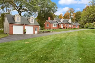 27 Burley Farm Rd, Danvers, MA 01923 - Photo 1