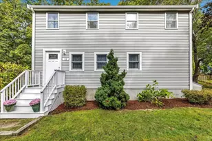 12 Mayflower Dr, Plymouth, MA 02360 - Photo 1