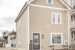 4 Chickatawbut St, Boston, MA 02122 - Photo 1