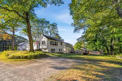 25 Martin Rd, Reading, MA 01867 - Photo 1