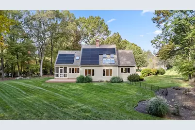 28 Garvey Road, Framingham, MA 01701 - Photo 1