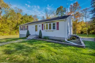 260 Wolcott Ave, West Springfield, MA 01089 - Photo 1