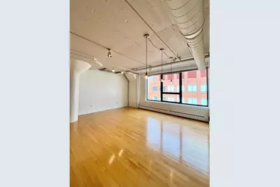 210 South St #11-3, Boston, MA 02111 - Photo 1