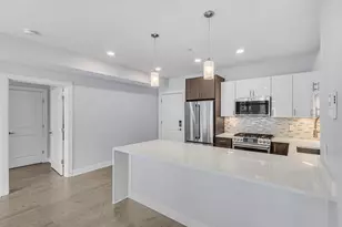 2 Cliveden, Quincy, MA 02169 - Photo 1