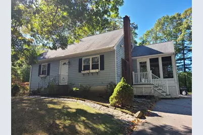 131 Holly Ridge Dr, Hanson, MA 02341 - Photo 1