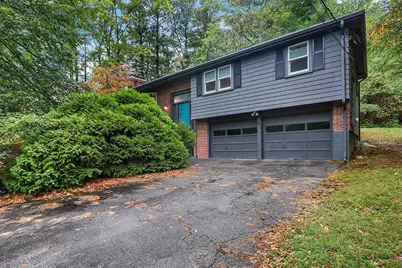 10 Hillcrest Road, Medfield, MA 02052 - Photo 1