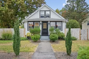 192 School St, Framingham, MA 01701 - Photo 1