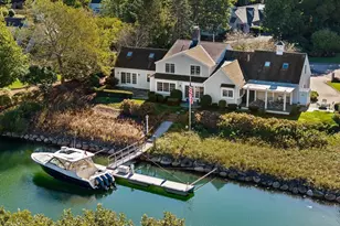 37 Five Gate Ln, Falmouth, MA 02556 - Photo 1