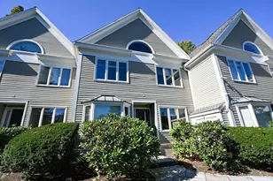 697 Hammond St, Brookline, MA 02467 - Photo 1