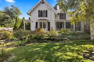 92 Old River Pl, Dedham, MA 02026 - Photo 1