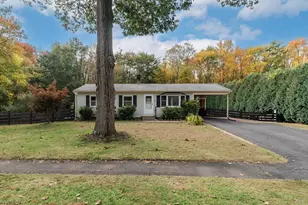 66 Longmeadow Dr, Amherst, MA 01002 - Photo 1