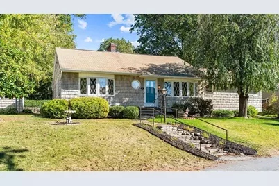 20 Silver St, Fitchburg, MA 01420 - Photo 1