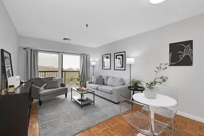 133 Commander Shea Blvd #620, Quincy, MA 02171 - Photo 1