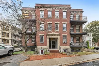 8 Kinross Rd #2, Boston, MA 02135 - Photo 1