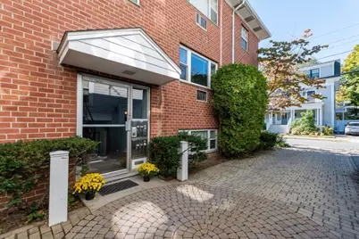 104 Trowbridge St #3, Cambridge, MA 02138 - Photo 1