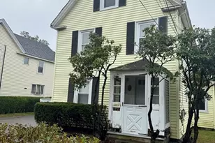 334 River St, Newton, MA 02465 - Photo 1