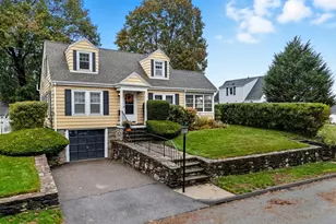 3 Bay Edge Dr, Worcester, MA 01604 - Photo 1