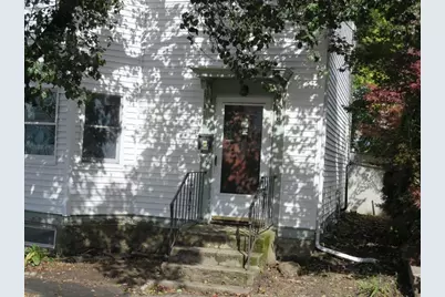 14 Meadow St, Salem, MA 01970 - Photo 1