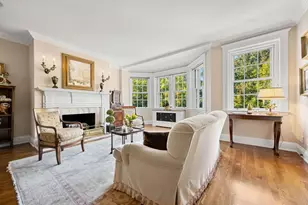 250 Commonwealth Ave, Boston, MA 02116 - Photo 1