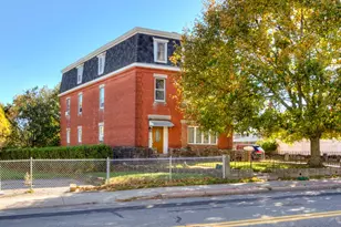 308 Plantation St, Worcester, MA 01604 - Photo 1