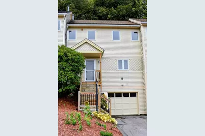 825 John Fitch Hwy #9, Fitchburg, MA 01420 - Photo 1