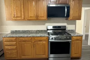 23 Endicott St, Worcester, MA 01610 - Photo 1