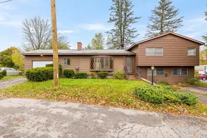 2 Dustin St, Spencer, MA 01562 - Photo 1