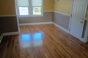 27 Jackson St, Methuen, MA 01844 - Photo 1