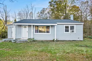 13 S Maple St, Brookfield, MA 01506 - Photo 1